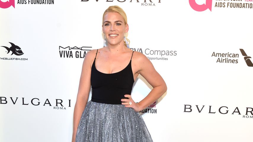 Augen-Sonnenbrand! Busy Philipps muss ins Krankenhaus