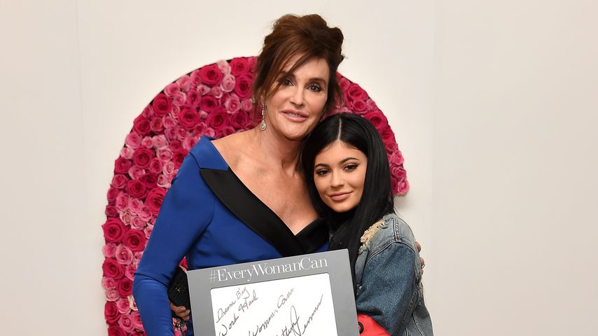 Caitlyn und Kylie Jenner im November 2015 in New York
