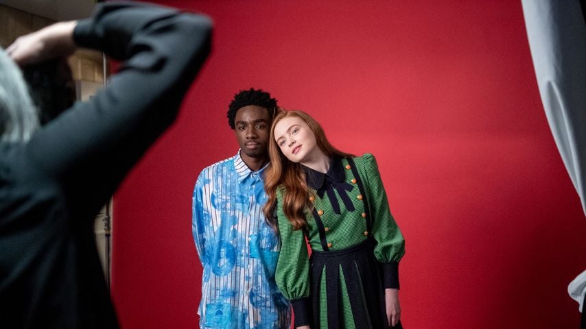 Caleb McLaughlin und Sadie Sink in der "Stranger Things"-Presse-Box im Jahr 2019
