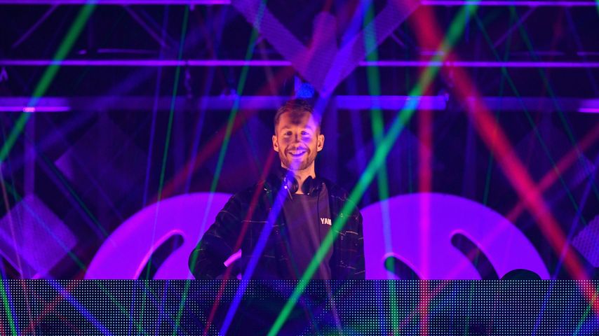 Calvin Harris installiert Sichtschutzglas in seiner Villa