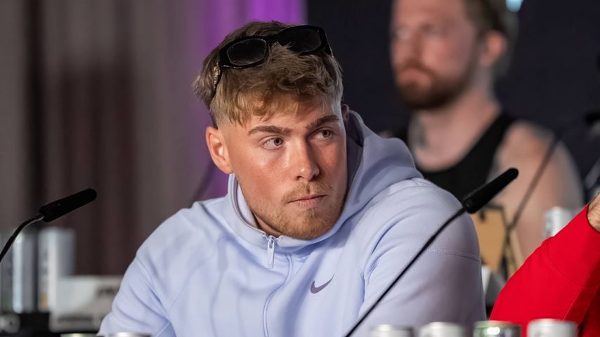 Calvin Steiner bei der Pressekonferenz zu Fame Fighting 2025