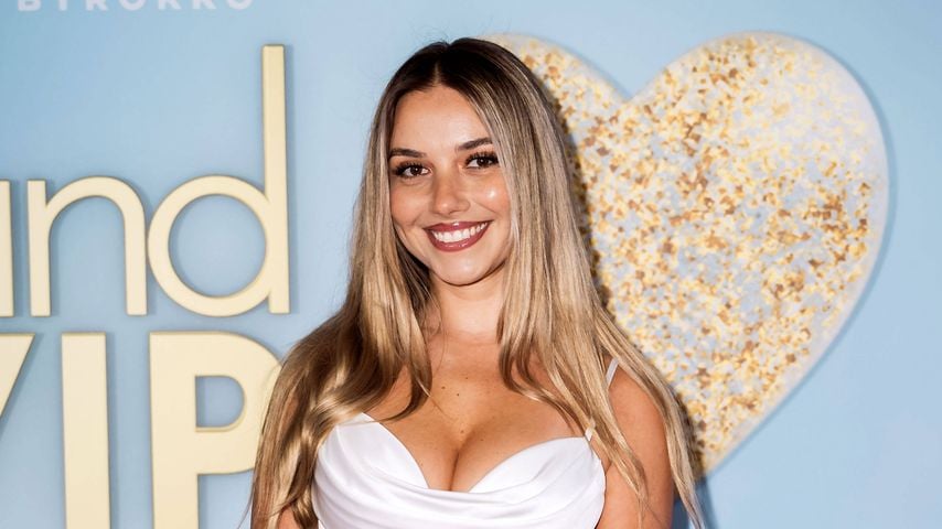 Camelia Minicuta bei der Premiere von "Love Island VIP" Staffel 3 auf Schloss Arff in Köln