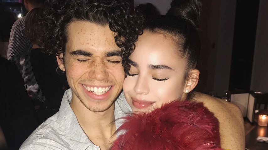 Cameron Boyce mit Co-Star Sofia Carson
