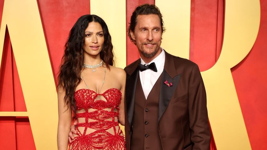 Camila Alves und Matthew McConaughey bei der Vanity Fair Oscar Party 2024