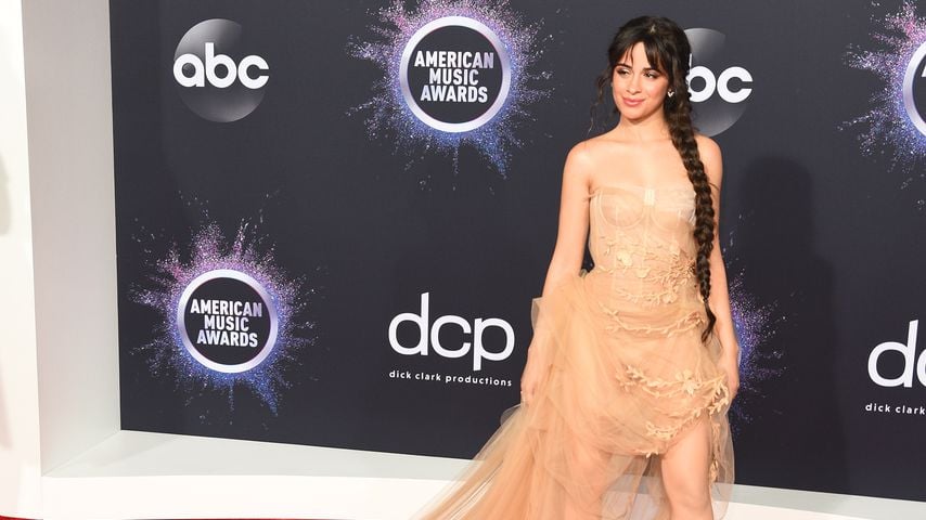 Camila Cabello bei den American Music Awards in Los Angeles