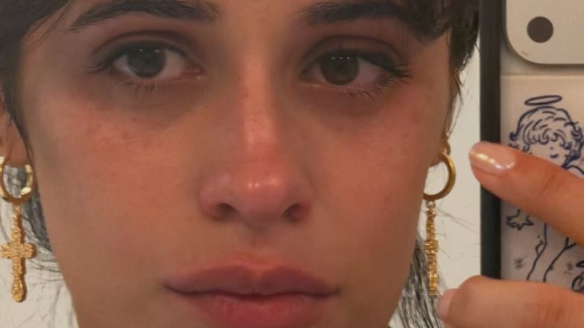 Wegen Trennung? Camila Cabello postet tränenreiches Selfie