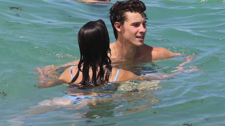 Camila Cabello und Shawn Mendes am Strand von Miami
