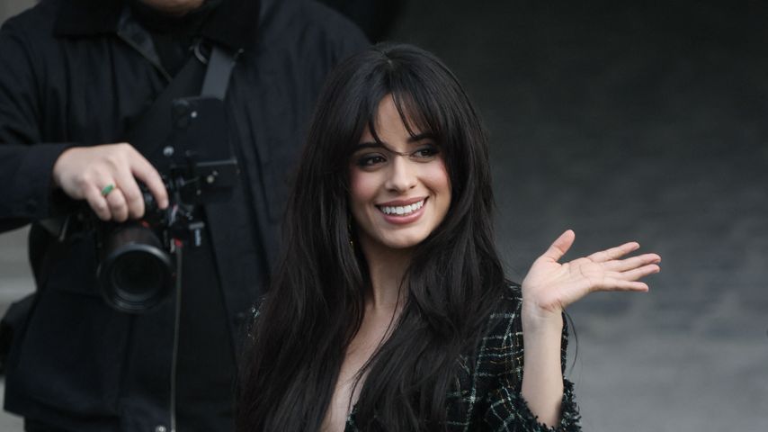 Camila Cabello kann nicht die Finger von ihrem Henry lassen
