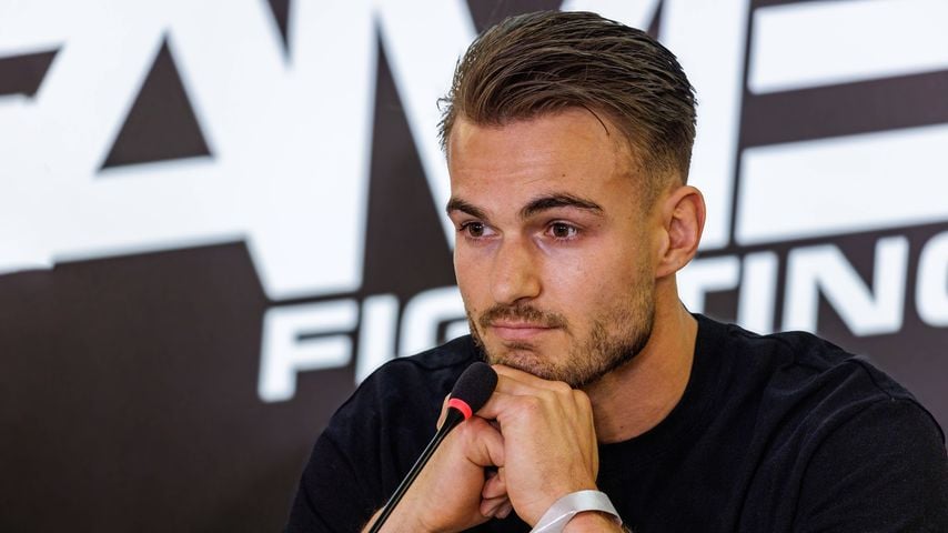 Can Kaplan bei der Pressekonferenz vor dem Fame Fighting in der Leverkusener Ostermann Arena
