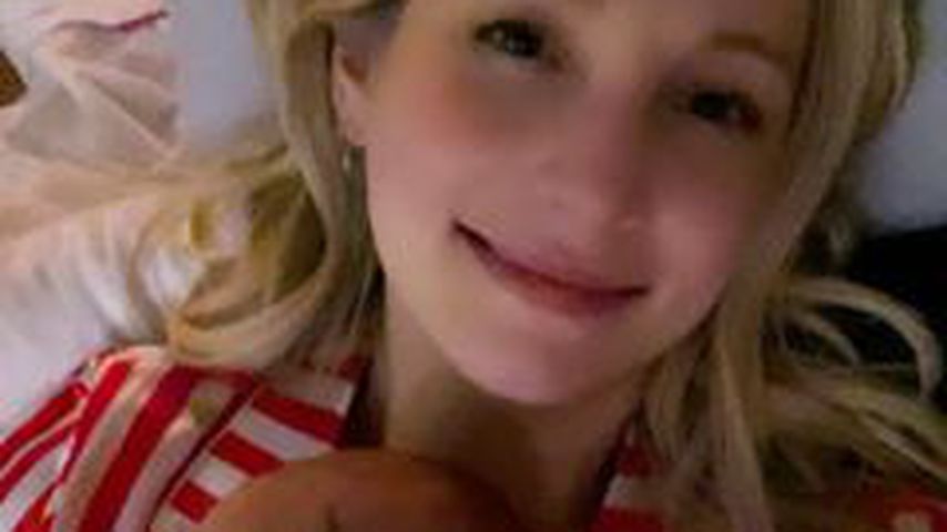 Kurz nach Geburt: Candice King postet neues Bild mit Baby!