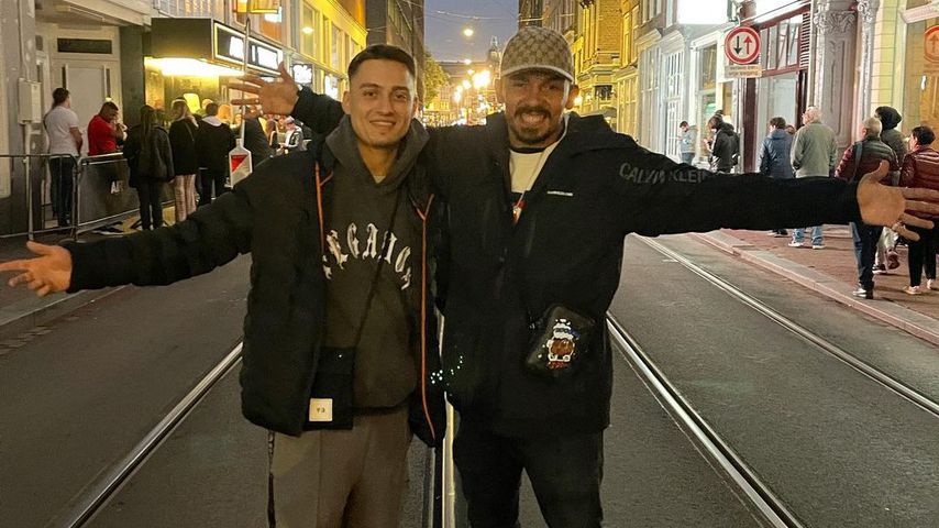 International bekannt? Capital Bra trifft Fans in Amsterdam