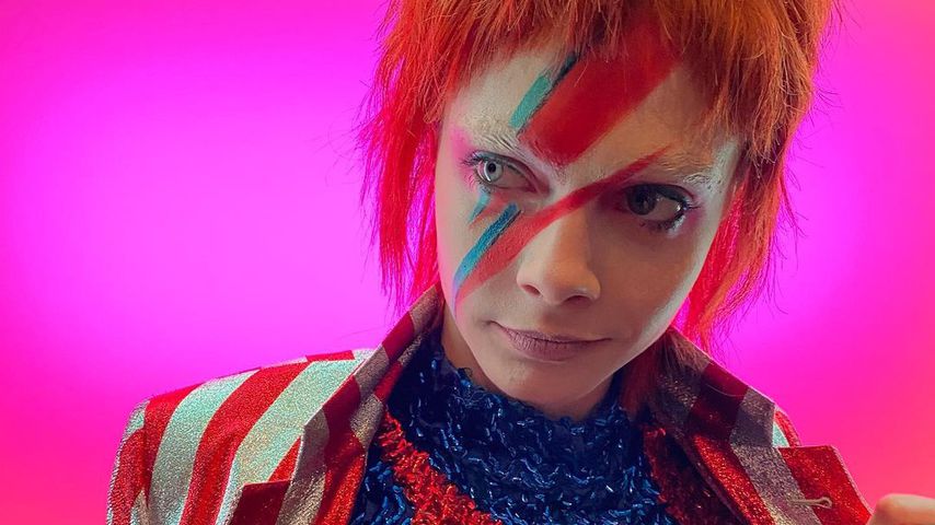 Cara Delevingne im David-Bowie-Look