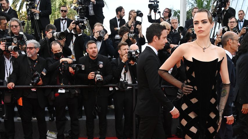 Cannes: Cara Delevingne bezaubert in elegantem Cut-out-Dress