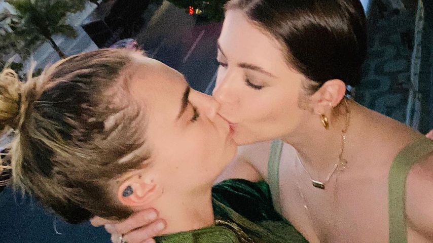 Zum Valentinstag: Ashley Benson teilt Knutschbild mit Cara
