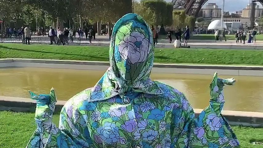 Cardi B bei der Paris Fashion Week 2019
