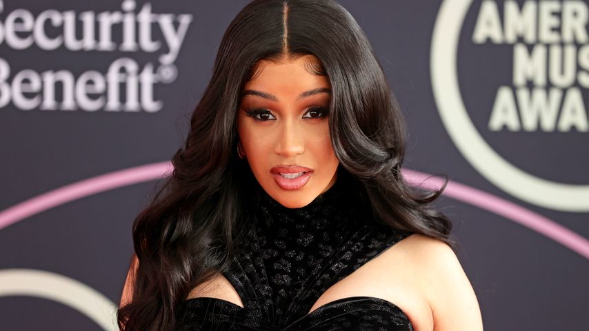 Wegen irrer Gerüchte: Cardi B legt sich mit Twitter-User an
