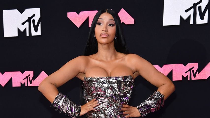 Lässt sich schwangere Cardi B wegen einer Affäre scheiden?