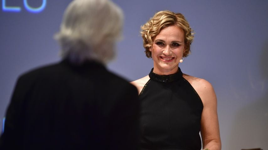 Caren Miosga beim Nannen Award 2017