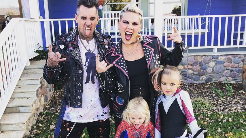 Carey Hart und Pink mit ihren Kids Jameson Moon und Willow Sage