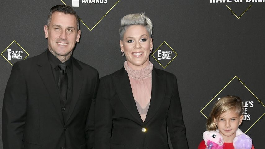 Carey Hart und Pink mit ihren Kindern Jameson und Willow