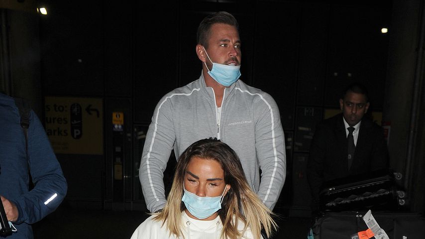 Erholt? Katie Price und Carl Woods sind aus Urlaub zurück!