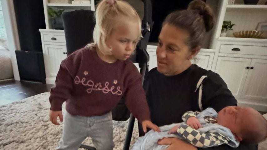 Carli Lloyd mit ihrer Tochter Harper und ihrem neugeborenen Sohn Hunter