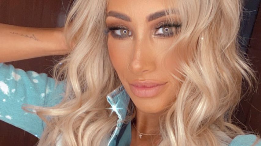Carmella im März 2021