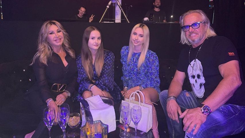 Carmen, Davina, Shania und Robert Geiss im August 2022