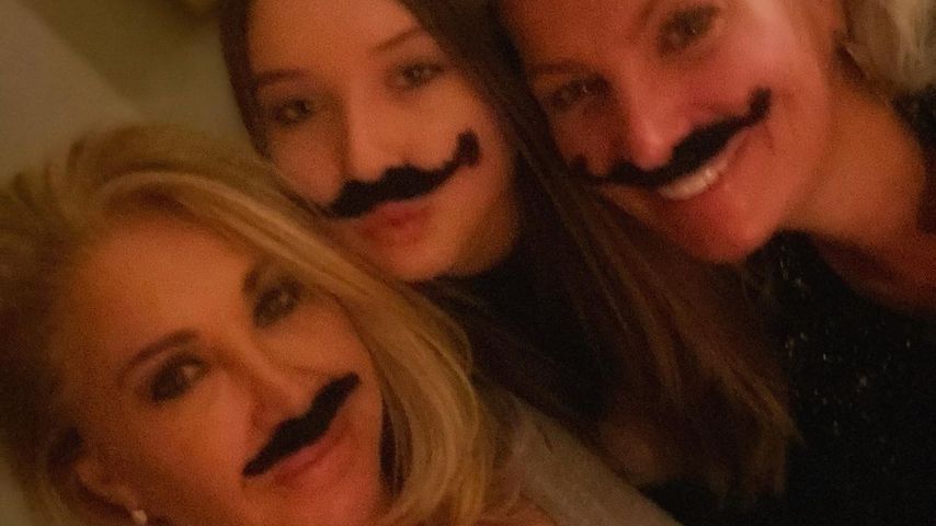 Carmen Geiss mit Tochter Shania und einer Freundin im Oktober 2020
