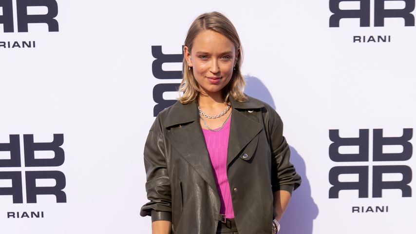 Caro Cult auf dem Riani Cruise Fashion Festival in Düsseldorf im Juli 2022