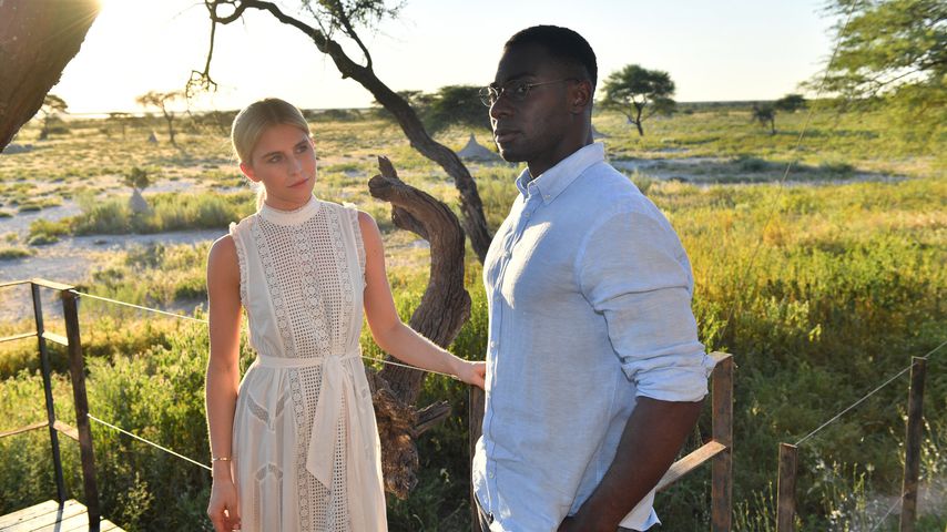Caro Daur und Alexander Prince Osei bei "Das Traumschiff"