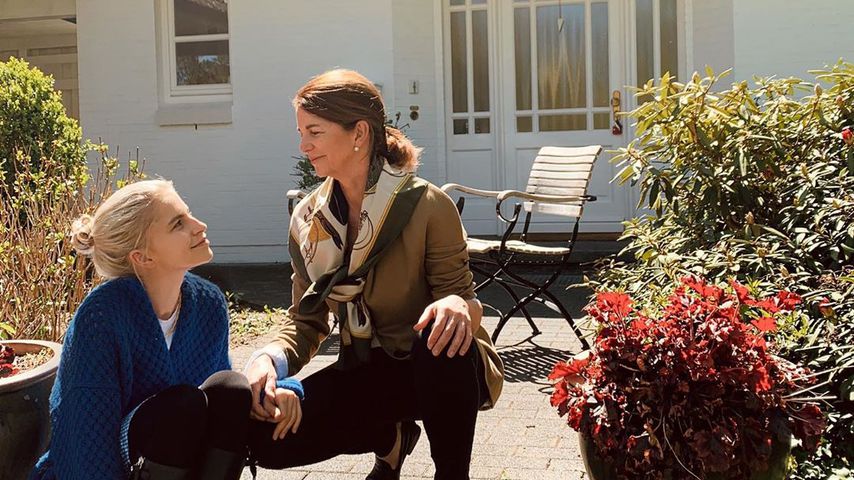 Caro Daur und ihre Mutter im Mai 2020 in Hamburg