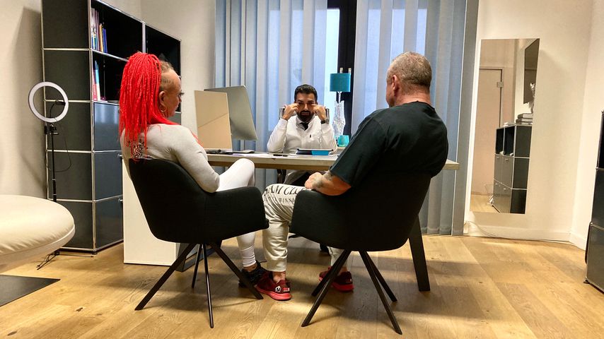 Caro und Andreas Robens bei Dr. Murat Dağdelen in Düsseldorf