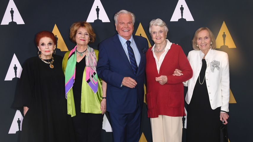 Carole Cook, Diane Baker, Robert J. Wagner, Angela Lansbury (†96) und Eva Marie Saint
