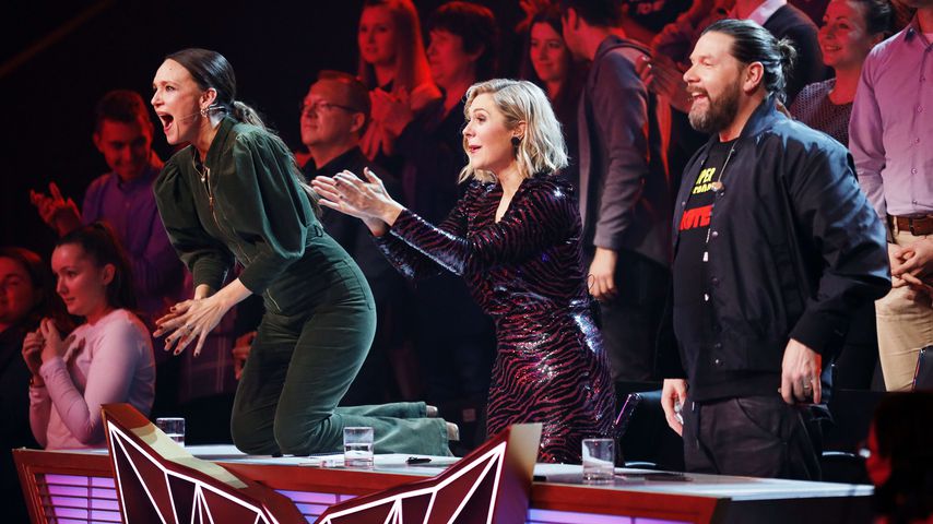 Carolin Kebekus, Ruth Moschner und Rea Garvey bei "The Masked Singer" 2020