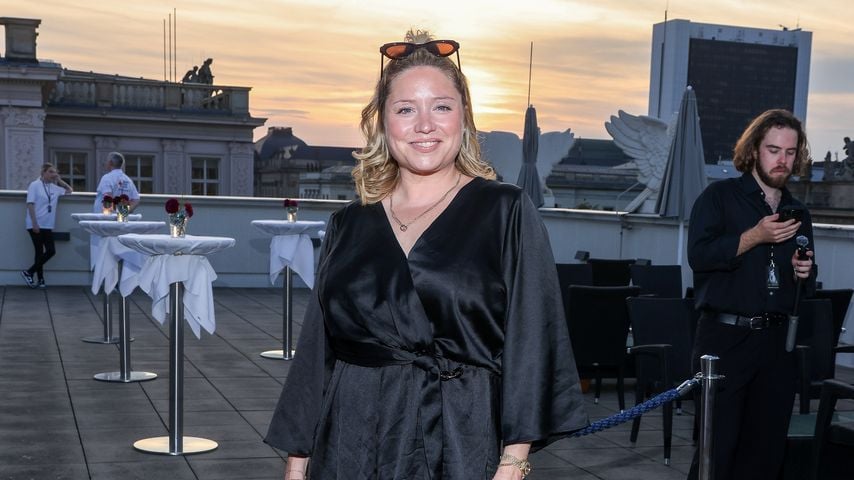 Caroline Frier, Schauspielerin, 2025