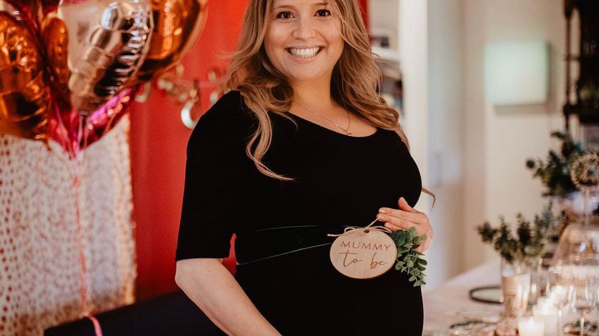 Schwangere Caroline Frier wurde mit Baby-Party überrascht!