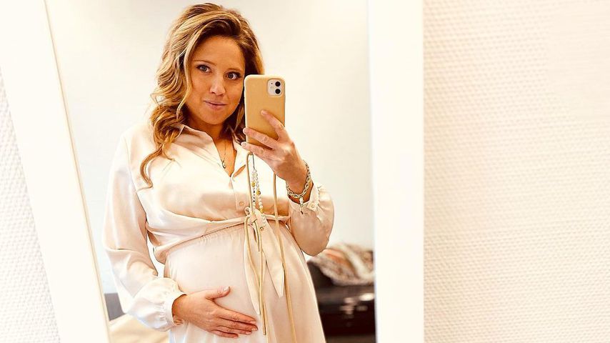 Stylisch: Schwangere Caroline Frier setzt Bauch in Szene