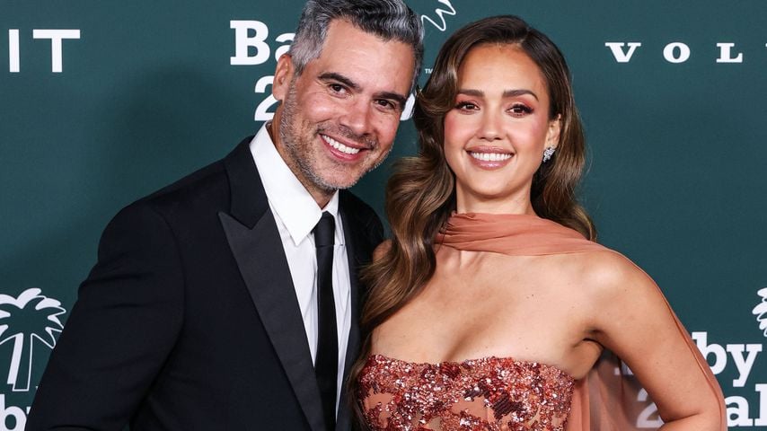 Cash Warren und Jessica Alba im November 2024