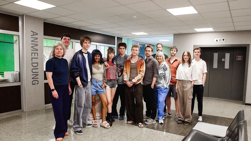 Cast und Crew der neuen Serie "Club der roten Bänder – Die neue Generation"