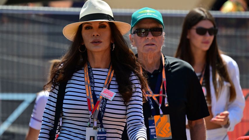 Catherine Zeta-Jones und Michael Douglas mit Sohn unterwegs!