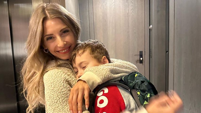 Cathy Hummels mit ihrem Sohn Ludwig