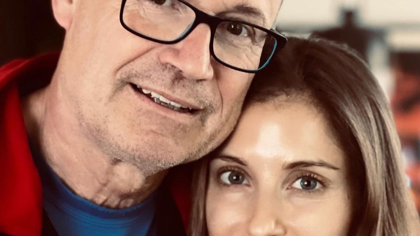 Cathy Hummels (r.) mit ihrem Vater