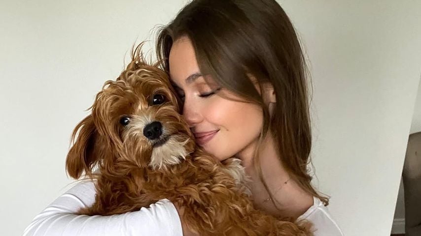 Céleste Desjardins mit ihrem Hund Bowie, Februar 2021