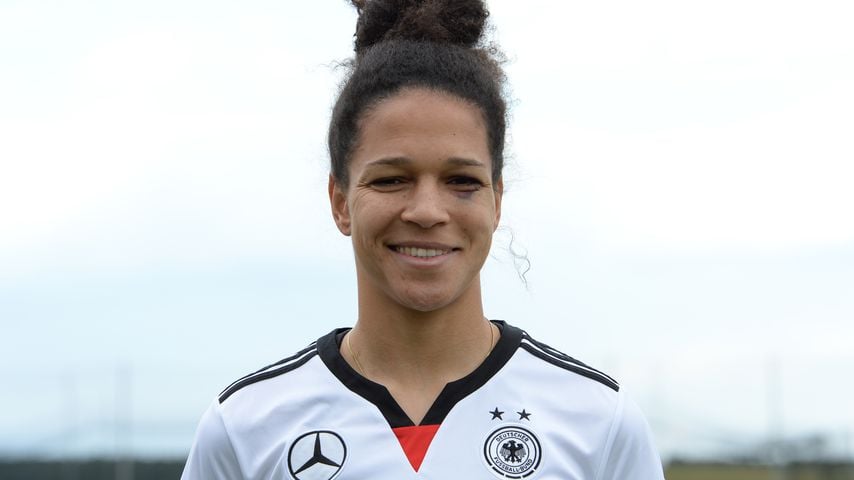 Süße Neuigkeit: WM-Heldin Celia Šašić ist Mama geworden