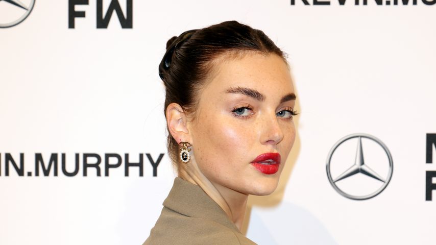 Céline Bethmann bei der Berlin Fashion Week 2022