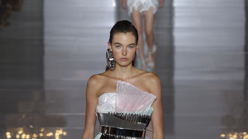 Céline Bethmann auf dem Laufsteg für Balmain