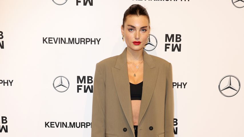 Céline Bethmann bei der Berliner Fashion Week im März 2022