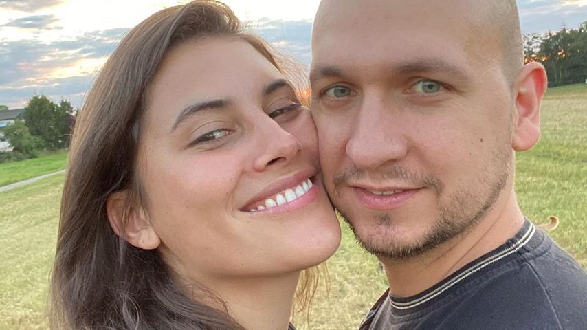 Céline Denefleh mit ihrem Mann