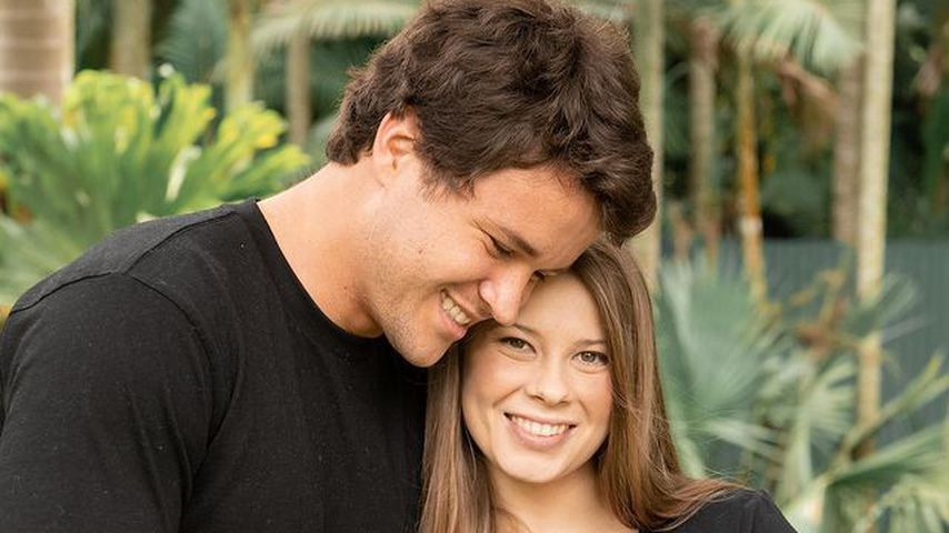 Chandler Powell, Bindi Irwin und ihre gemeinsame Tochter Grace Warrior im März 2021